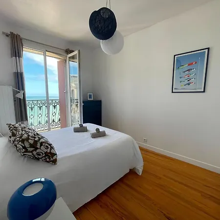 L'instant T2 Vue Face Casino 4p Apartment *